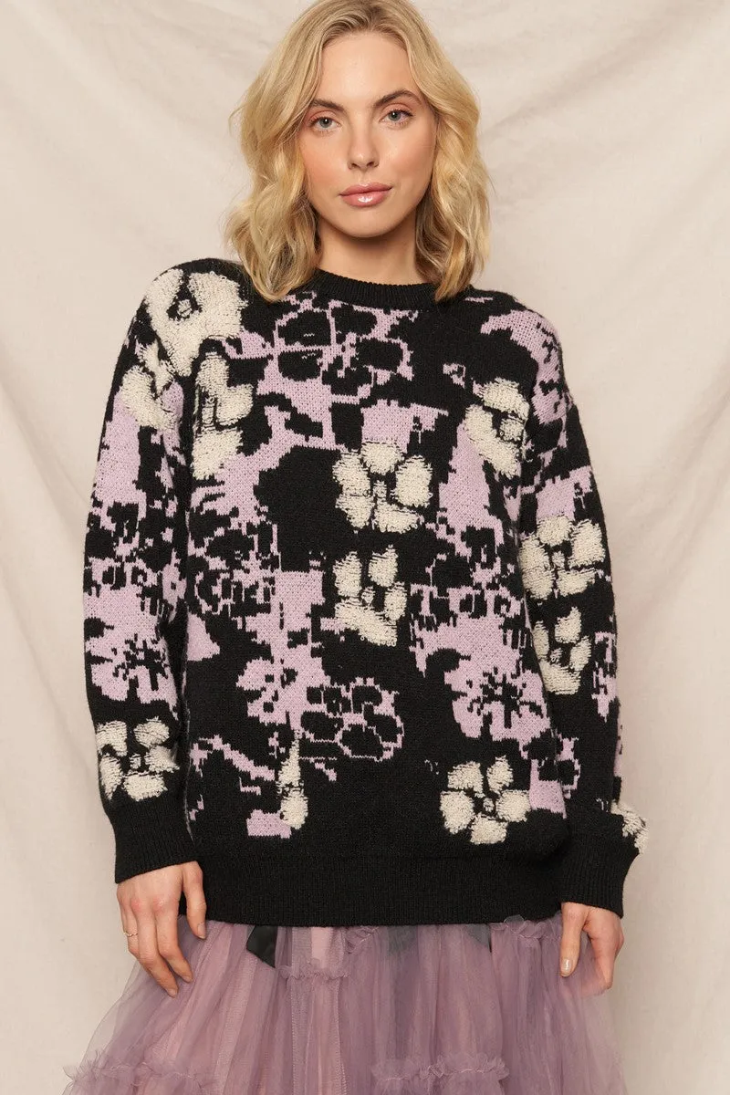 GRAPHIC FLORAL SWEATER