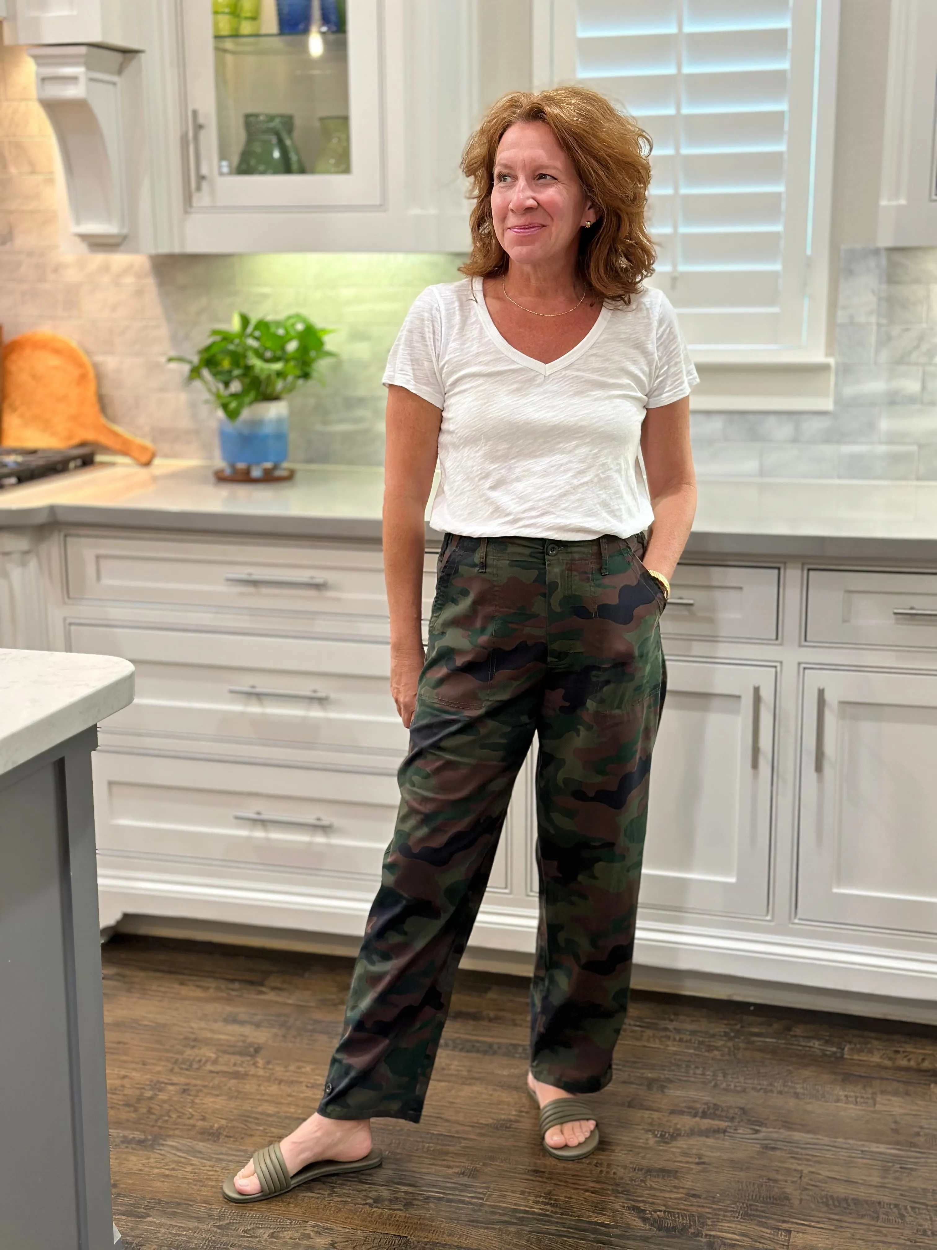 Michael Stars Maxine Convertible Straight Leg Pant in Olive Camo